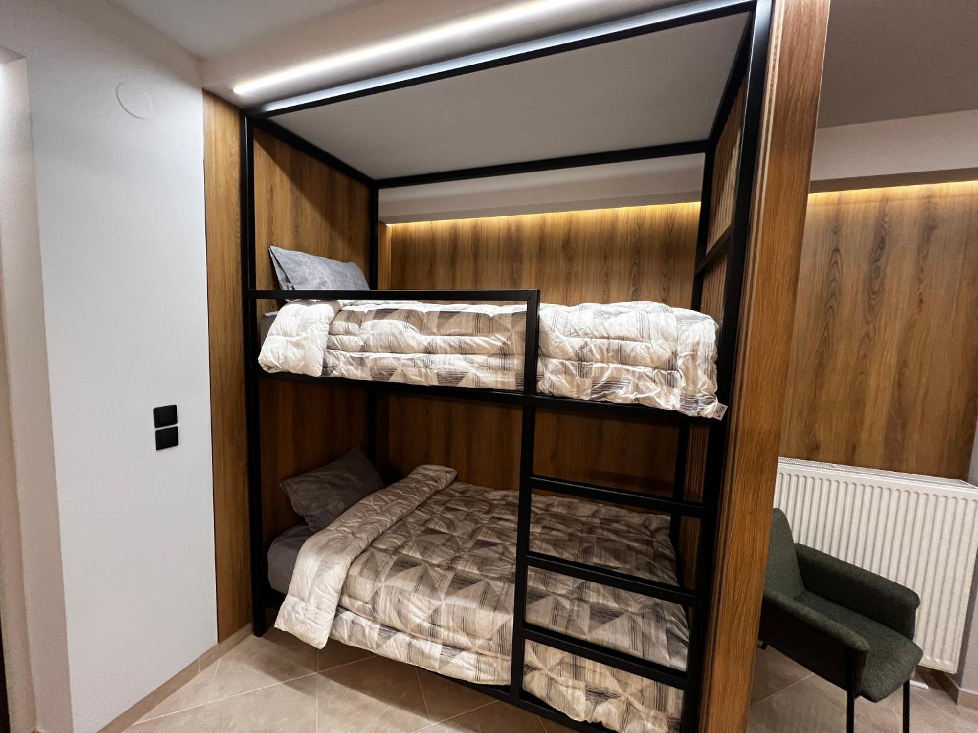 Suite Rooms -Fine Living Vevi Exterior foto